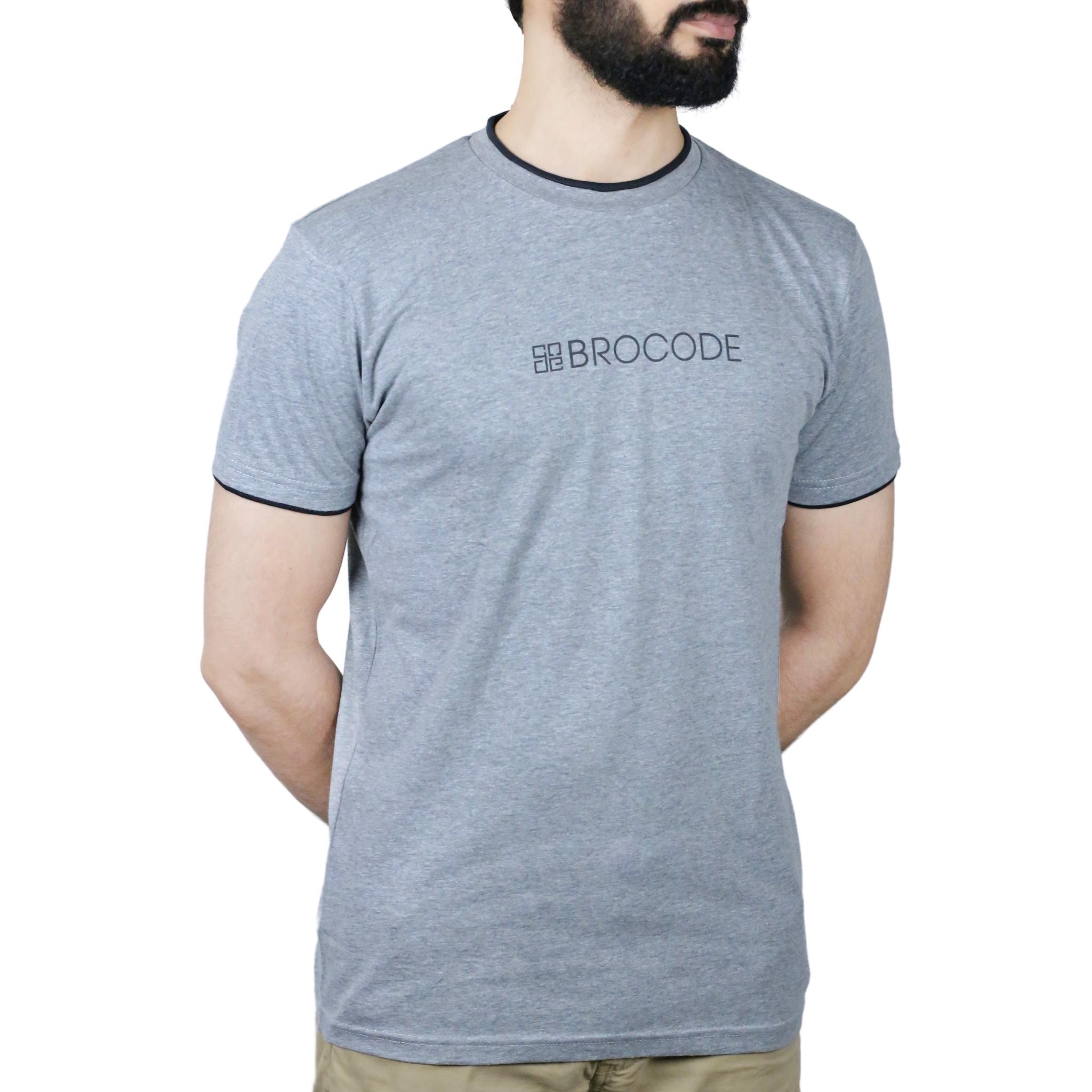 men grey tshirt